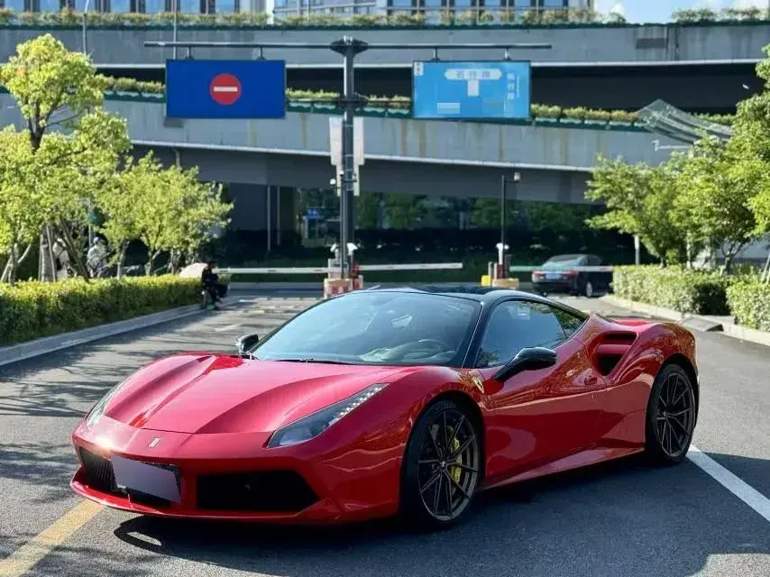 2015 Ferrari 488 3.9T 670HP V8 7DCT
