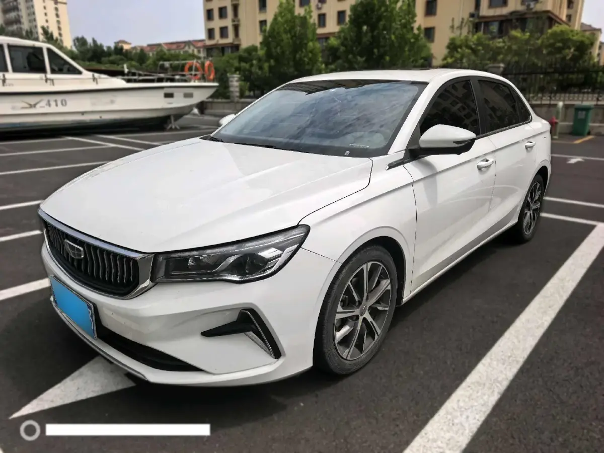 2022 Geely Emgrand L 1.4T 141HP L4 CVT