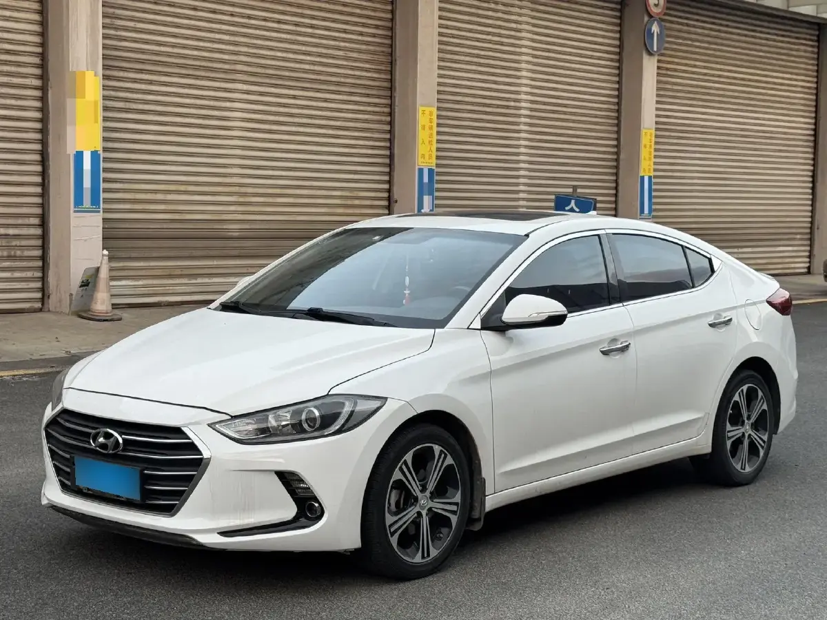 2018 Hyundai Elantra 1.4T 130HP L4 7DCT