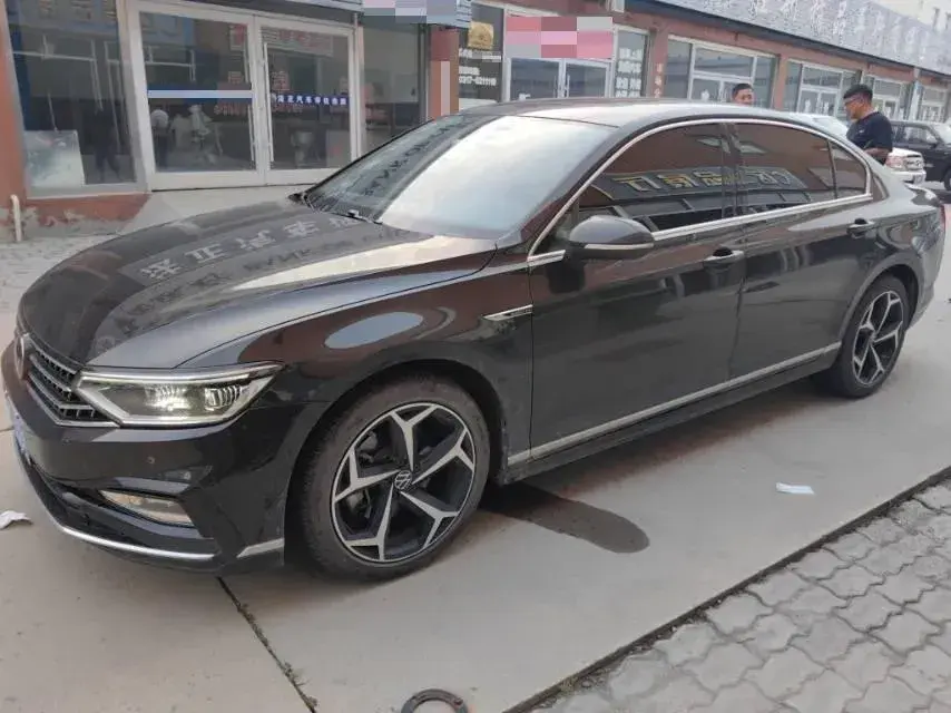 2023 Volkswagen Magotan 2.0T 186HP L4 7DCT