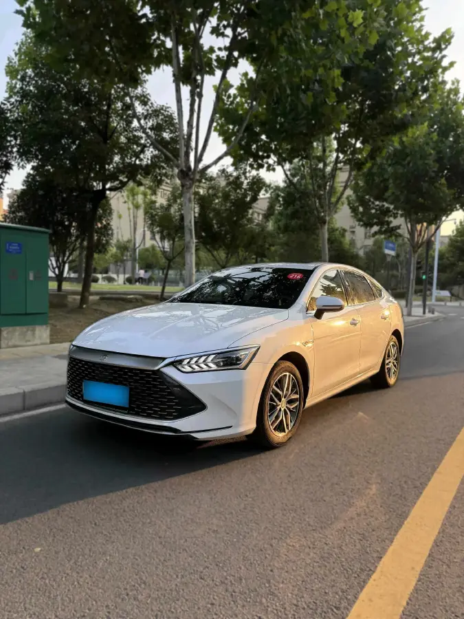 2021 BYD Qin Plus 1.5L 110HP L4 E-CVT PHEV 18.32KWH