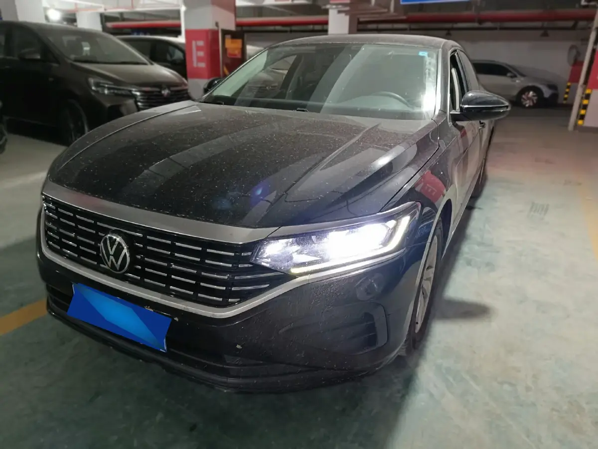2022 Volkswagen Passat 1.4T 150HP L4 7DCT