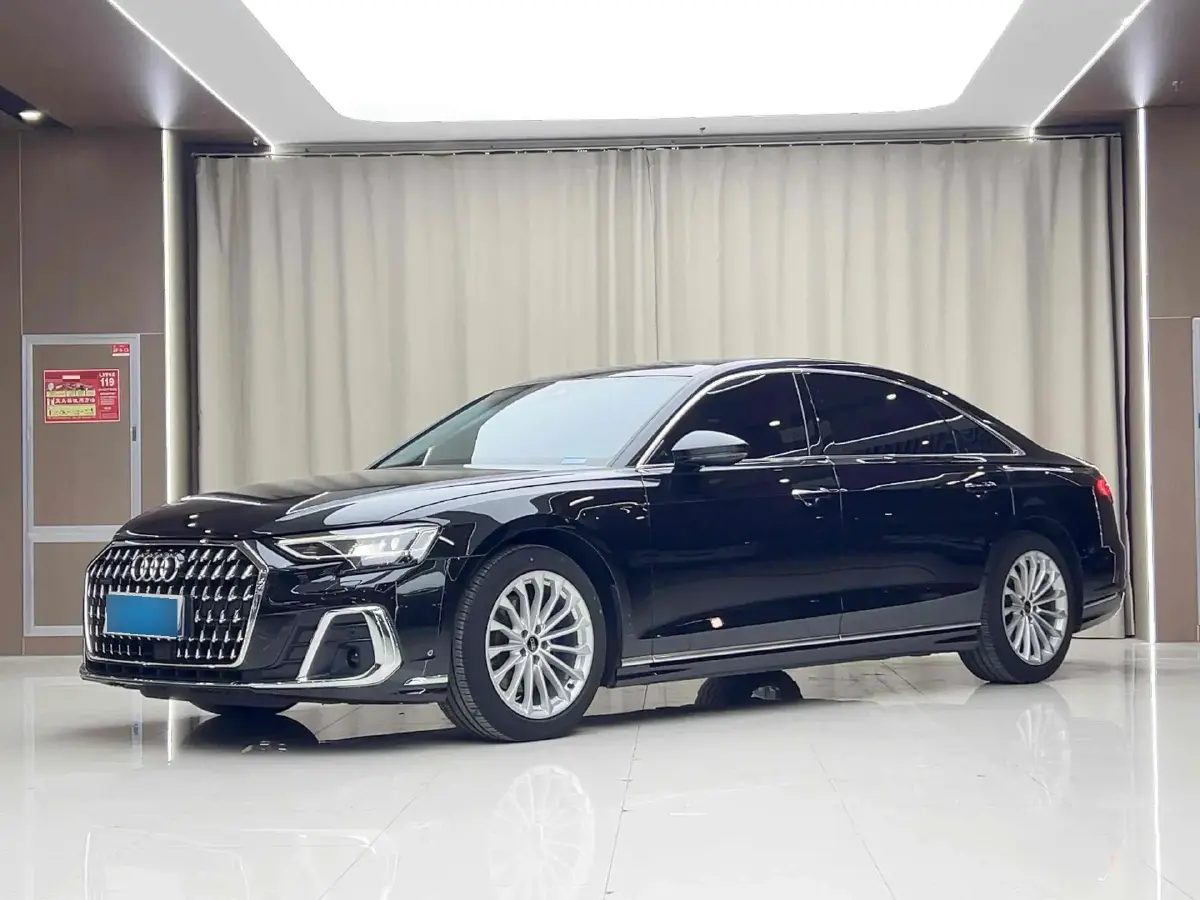 2023 Audi A8 2.0T 265HP L4 8AT