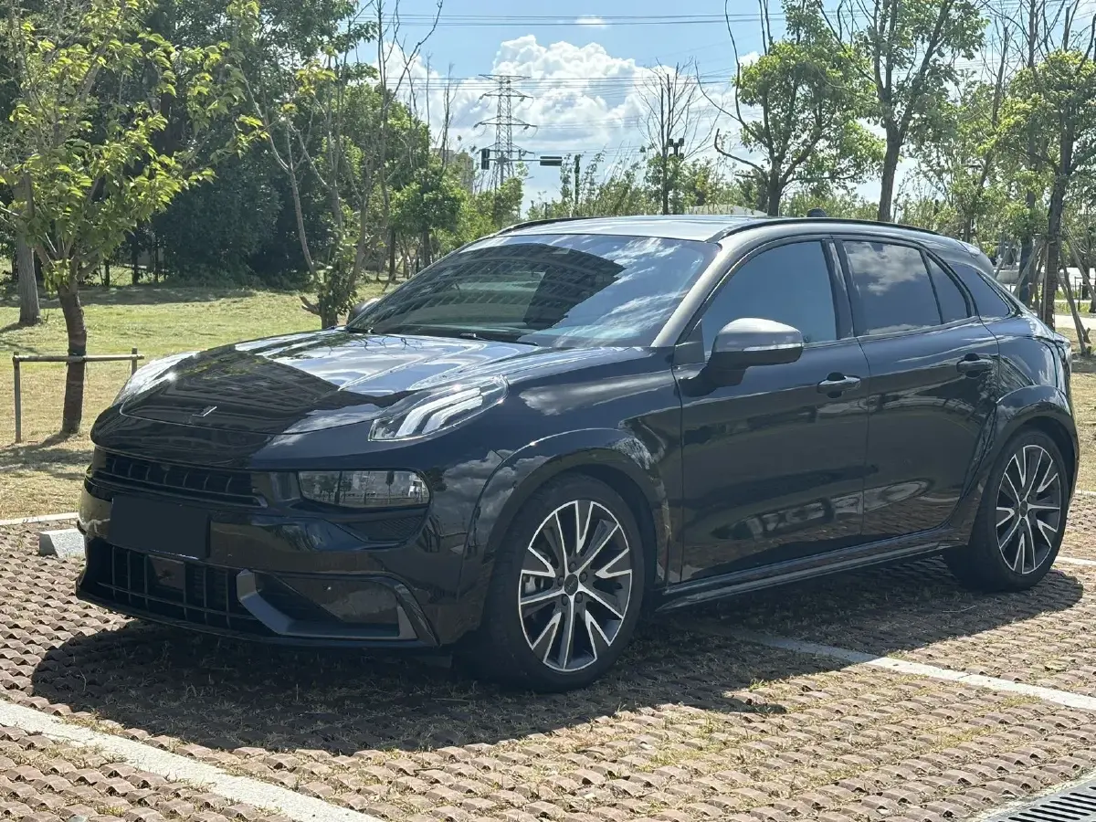 2022 LYNK&CO 02 Hatchback 2.0T 190HP L4 7DCT
