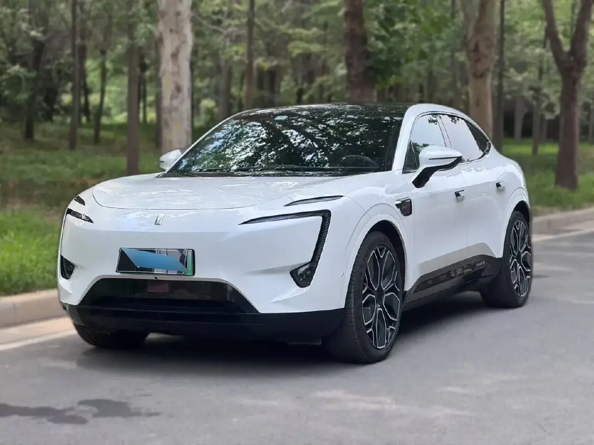 2023 Avatr 11 BEV 90KWH