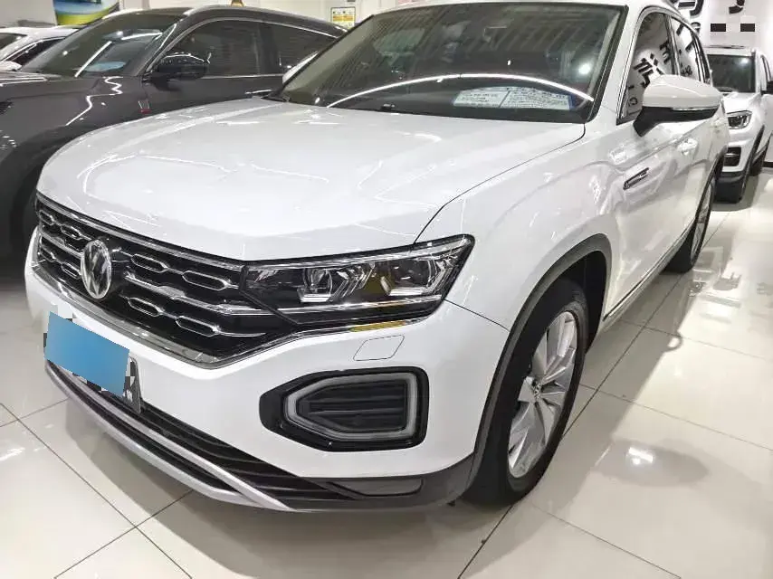 2019 Volkswagen Tayron 2.0T 220HP L4 7DCT
