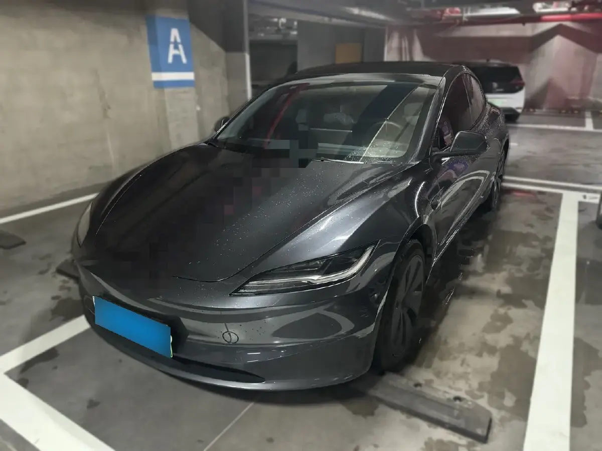 2023 Tesla Model 3 BEV 60KWH