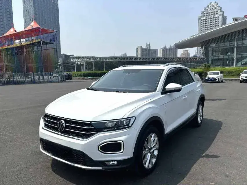 2022 Volkswagen T-Roc 1.4T 150HP L4 7DCT