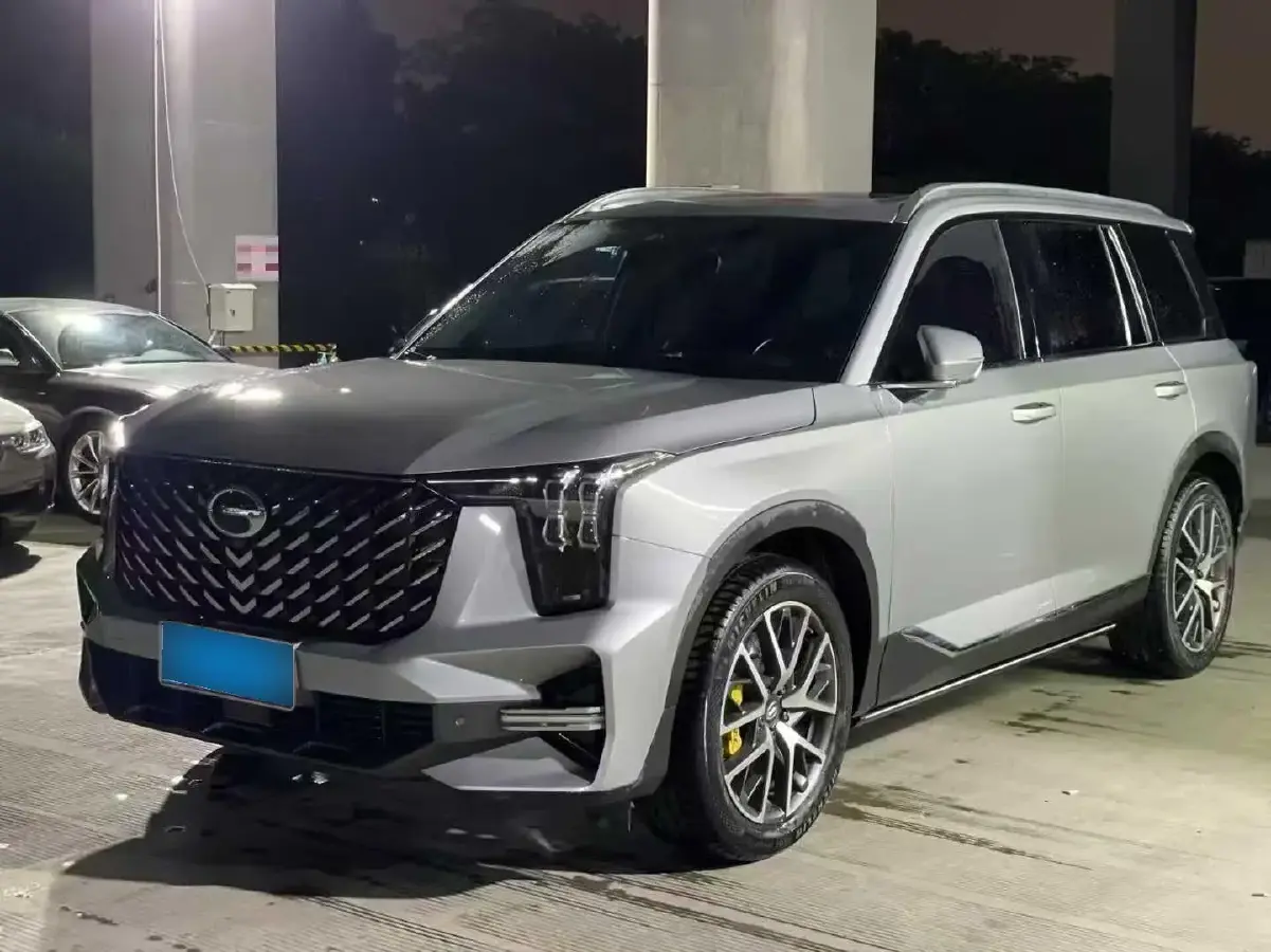 2022 GAC Trumpchi GS8 2.0T 252HP L4 8AT