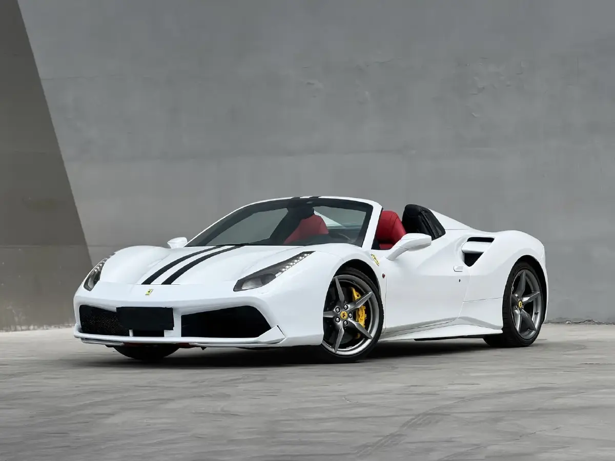 2015 Ferrari 488 3.9T 670HP V8 7DCT