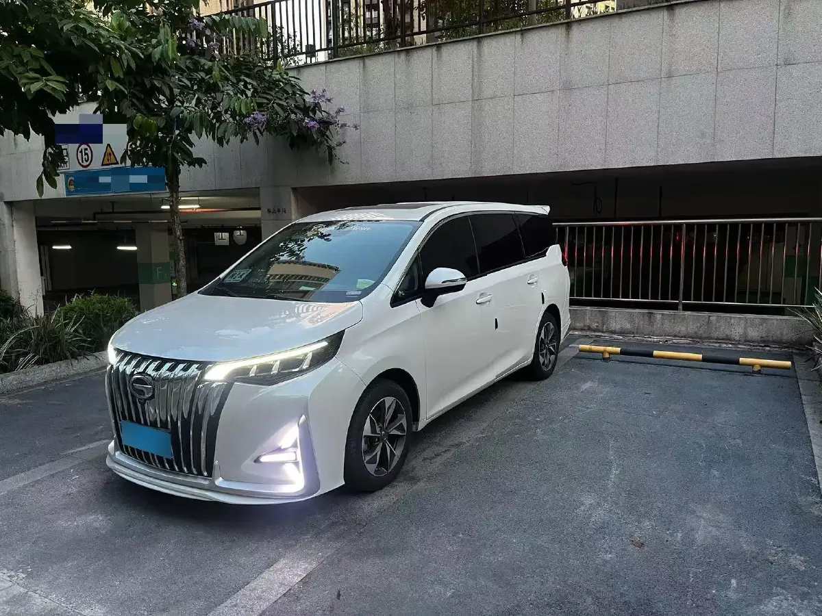 2023 GAC Trumpchi M6 1.5T 177HP L4 7DCT