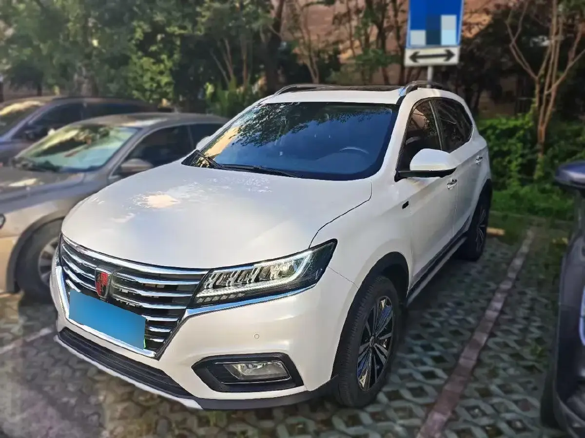 2017 Roewe RX5 1.5T 169HP L4 2AT PHEV 12KWH