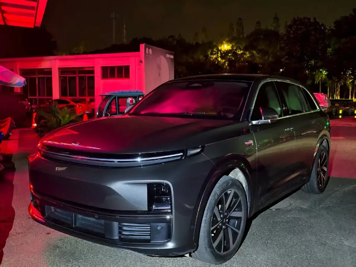 2023 Li L7 Range Extended 154HP REEV 40.9KWH