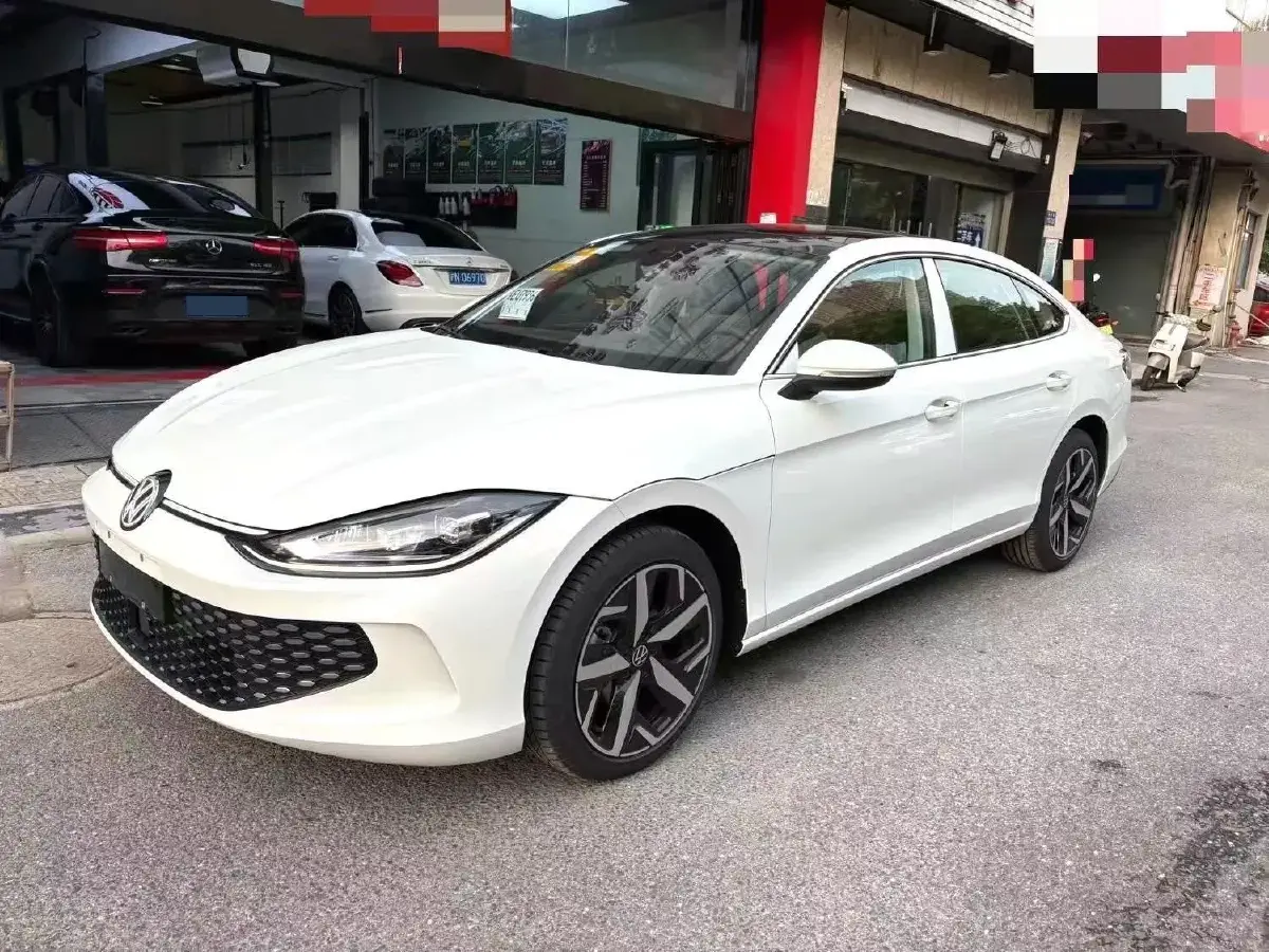 2025 Volkswagen Lamando 1.4T 150HP L4 7DCT