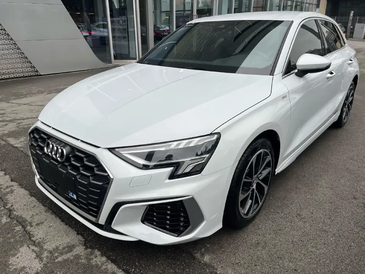 2021 Audi A3 1.4T 150HP L4 7DCT