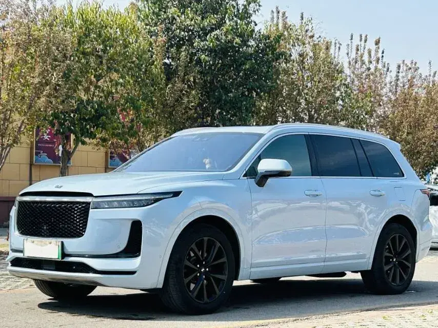 2020 Li ONE Range Extended 131HP REEV 40.5KWH