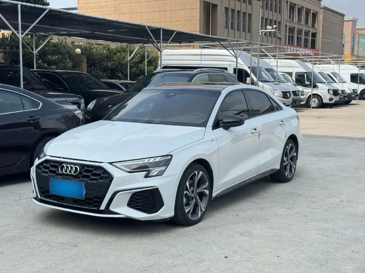 2023 Audi A3 1.4T 150HP L4 7DCT