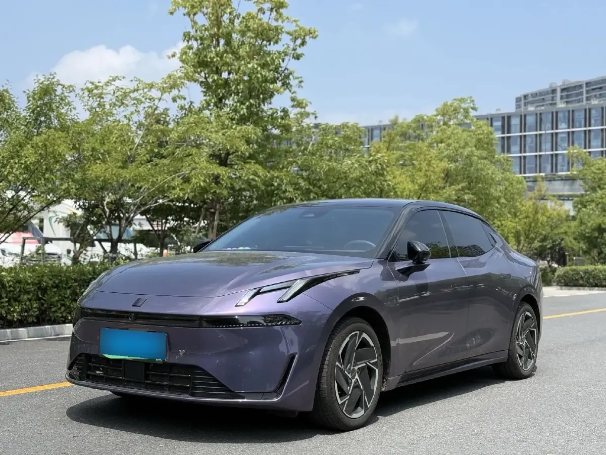 2024 LYNK&CO 07 EM-P 1.5T 163HP L4 3DHT PHEV 18.99KWH