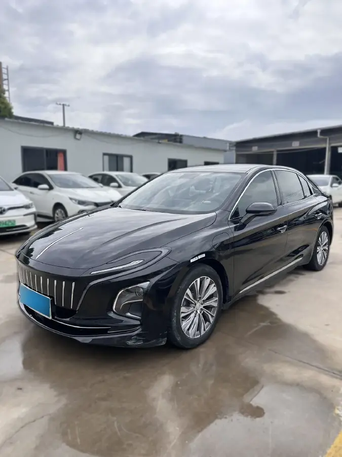 2024 HongQi E-QM5 BEV 72KWH