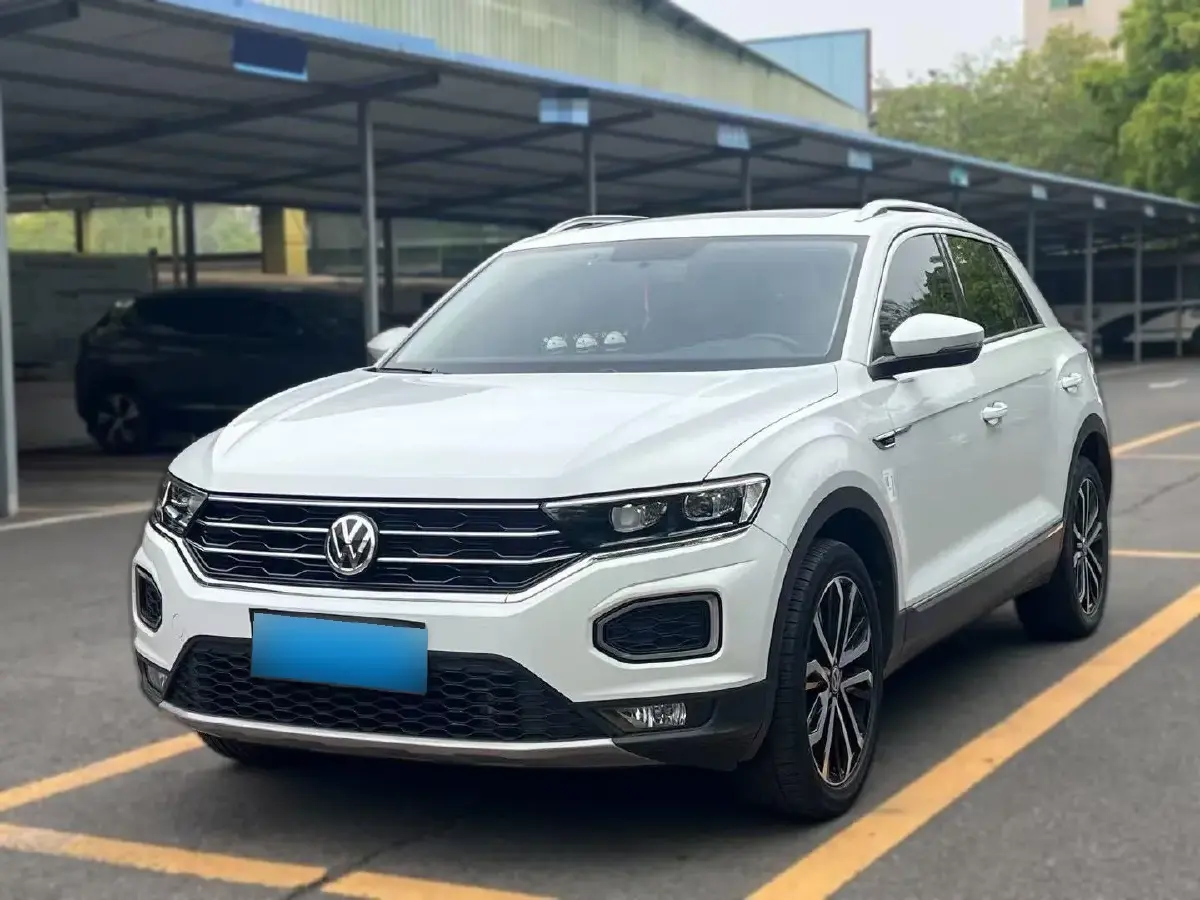 2021 Volkswagen T-Roc 1.4T 150HP L4 7DCT