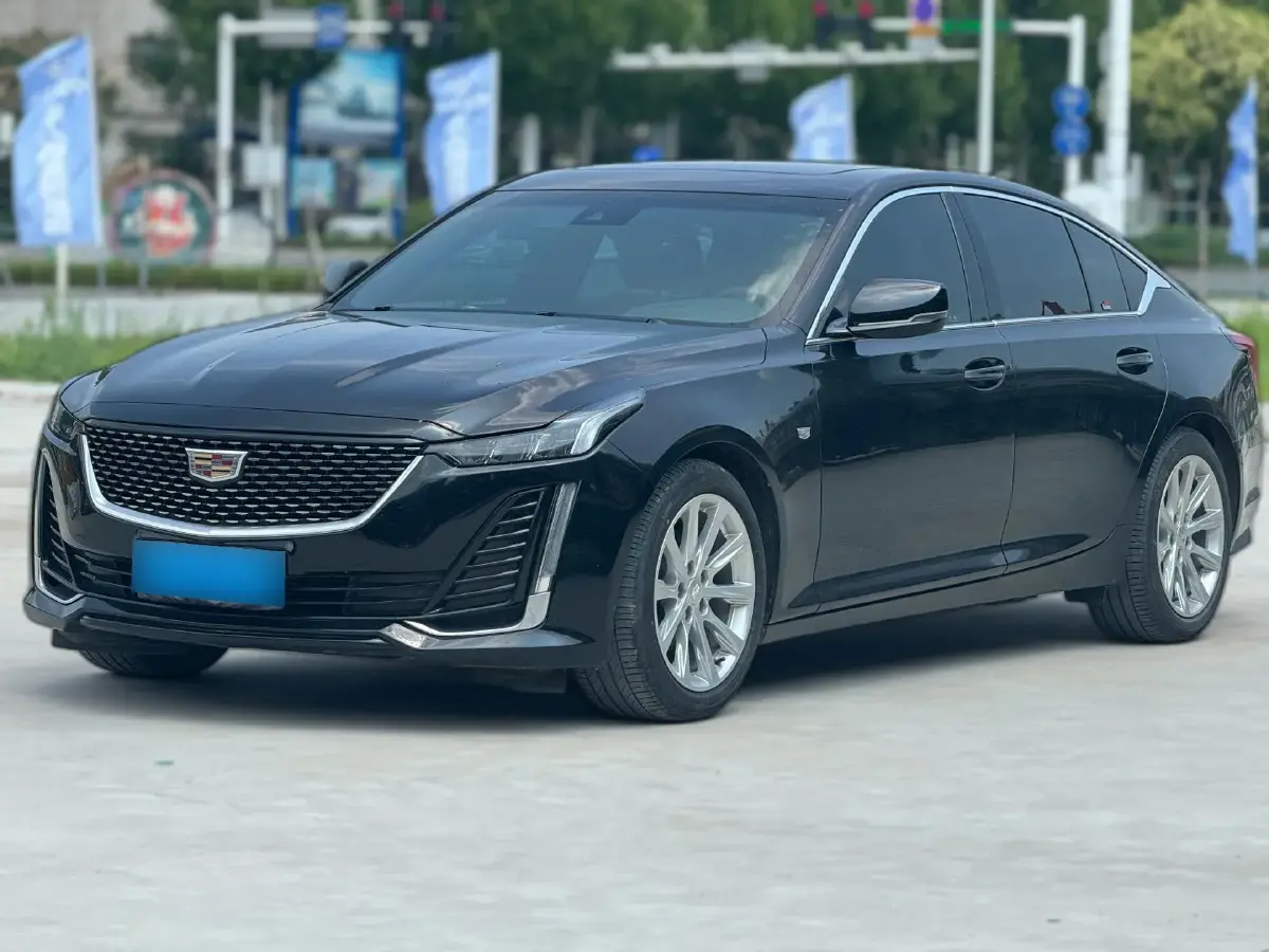 2020 Cadillac CT5 2.0T 237HP L4 10AT
