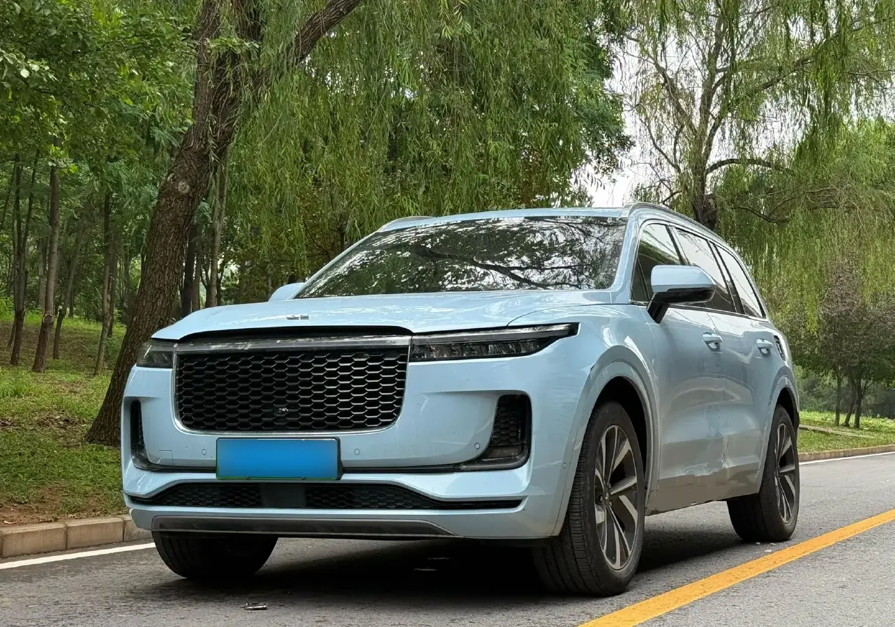 2021 Li ONE Range Extended 131HP REEV 40.5KWH