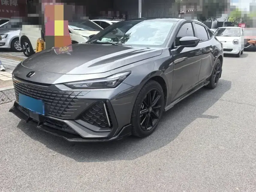 2022 ChangAn UNI-V 2.0T 233HP L4 8AT