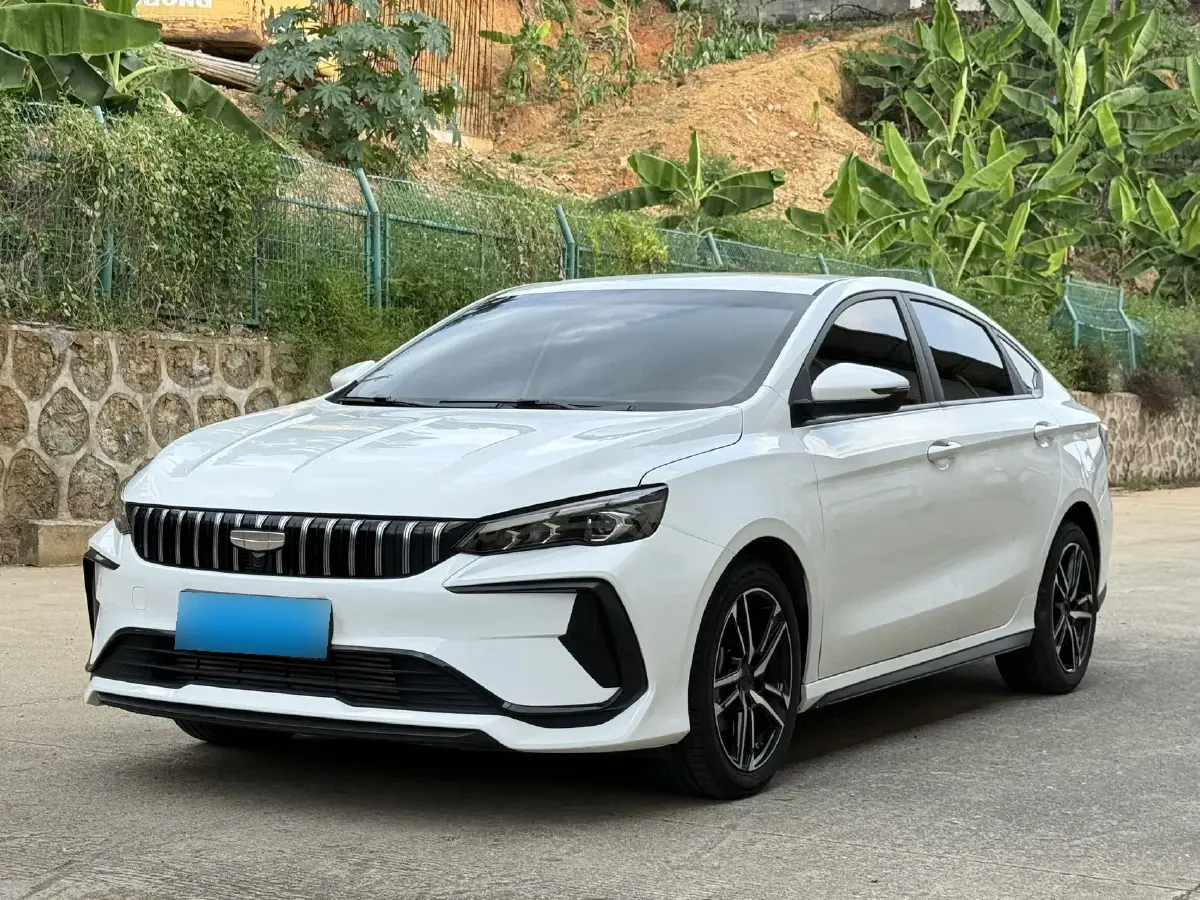 2022 Geely Binray 1.5T 181HP L4 7DCT