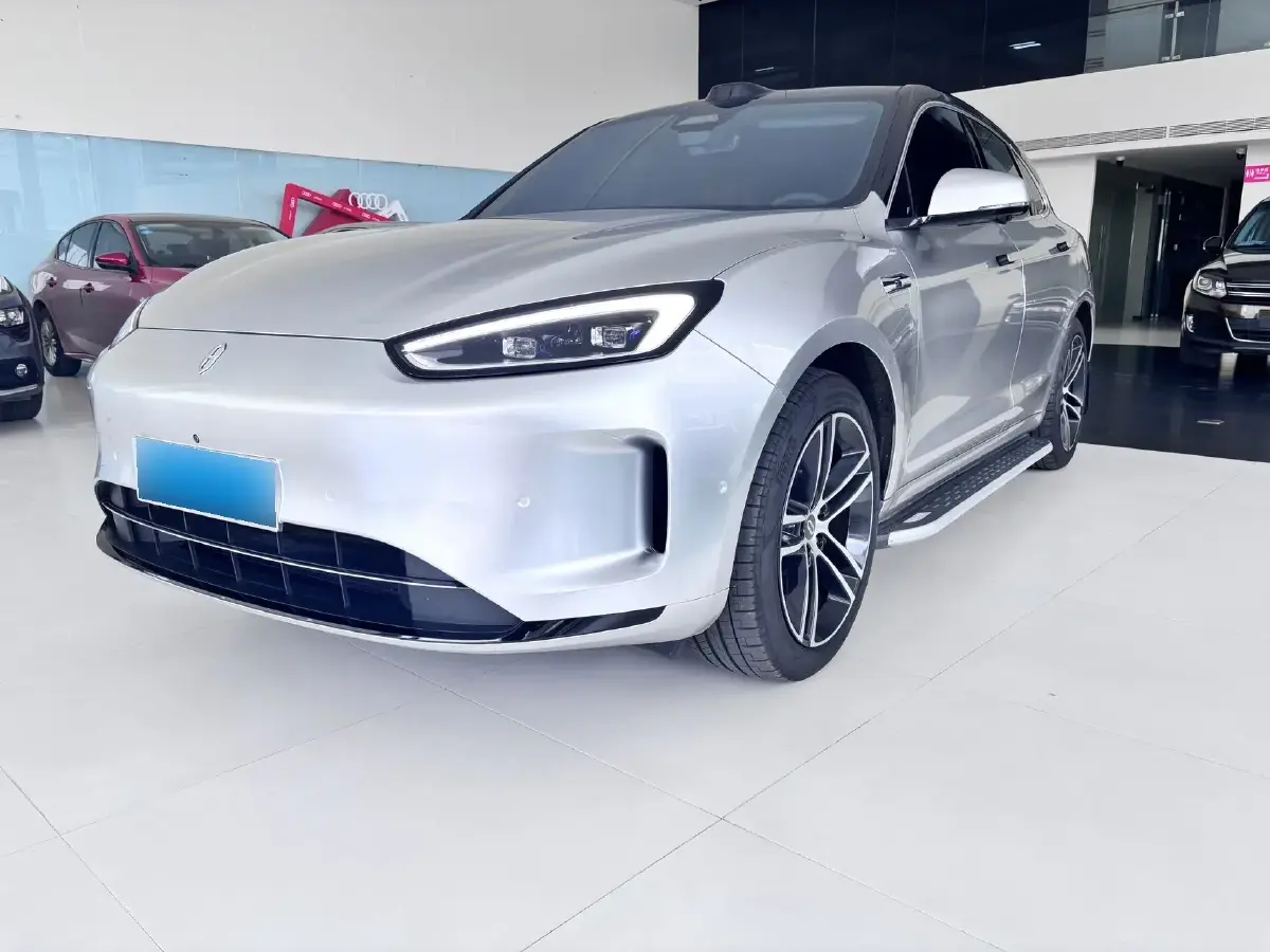 2024 HIMA AITO M5 BEV 83KWH