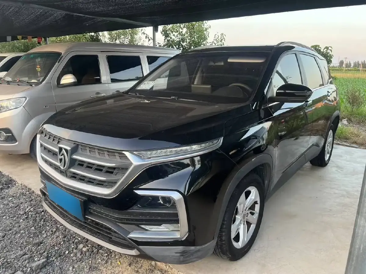 2018 BaoJun 530 1.5T 150HP L4 6MT