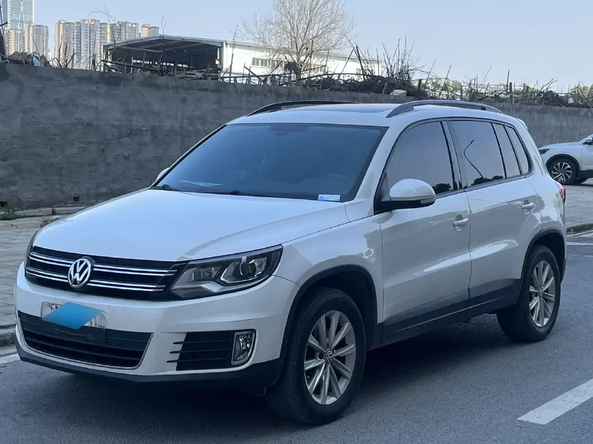 2017 Volkswagen Tiguan 1.8T 160HP L4 6AT