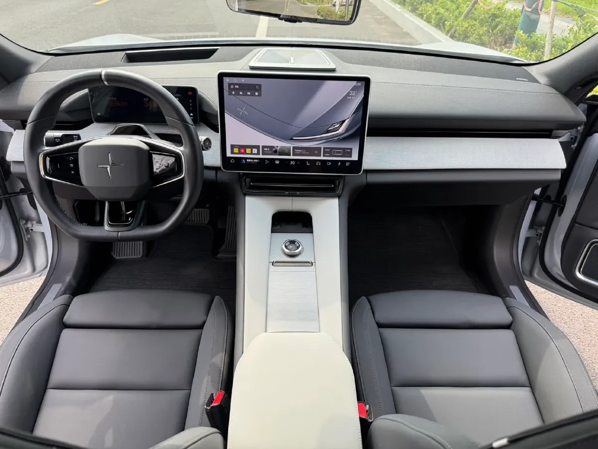 2024 Polestar 4 BEV 86KWH,autocango,china used car exporter,china ev exporter,chinese used car exporter,chinese used ev exporter