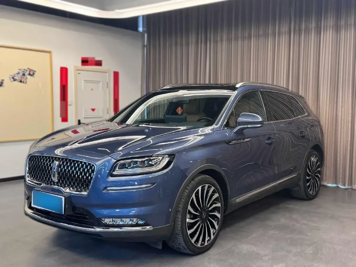 2021 Lincoln Nautilus 2.7T 322HP V6 8AT