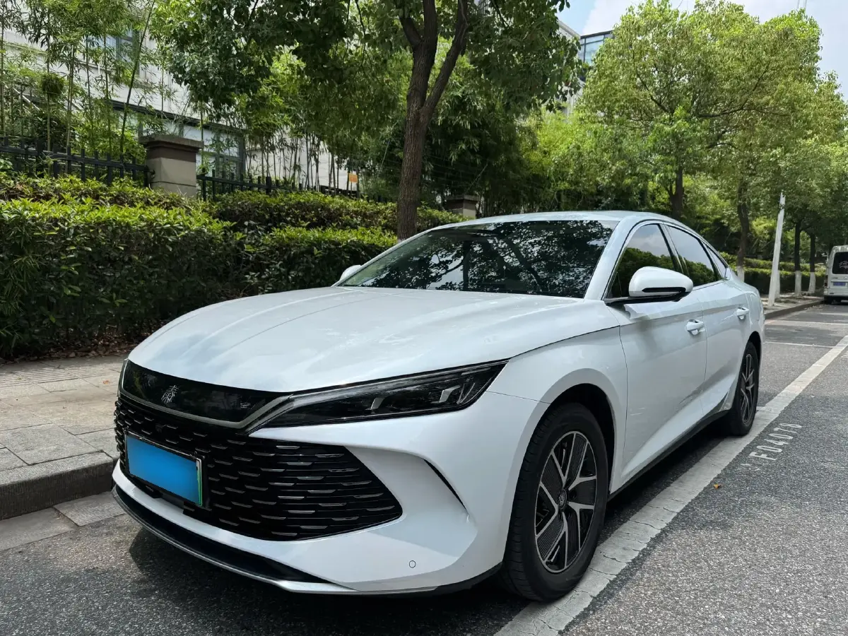 2024 BYD QinL 1.5L 101HP L4 E-CVT PHEV 15.87KWH