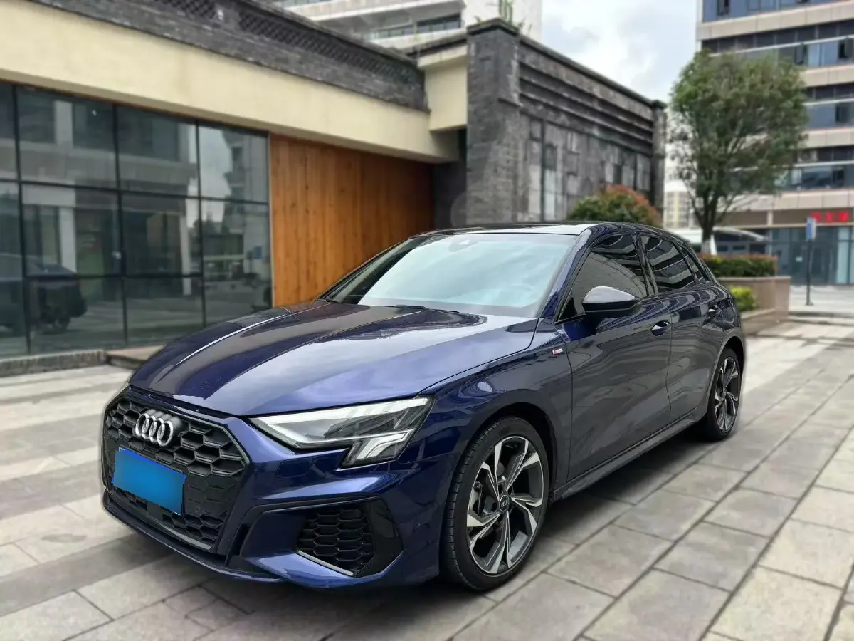 2022 Audi A3 1.4T 150HP L4 7DCT