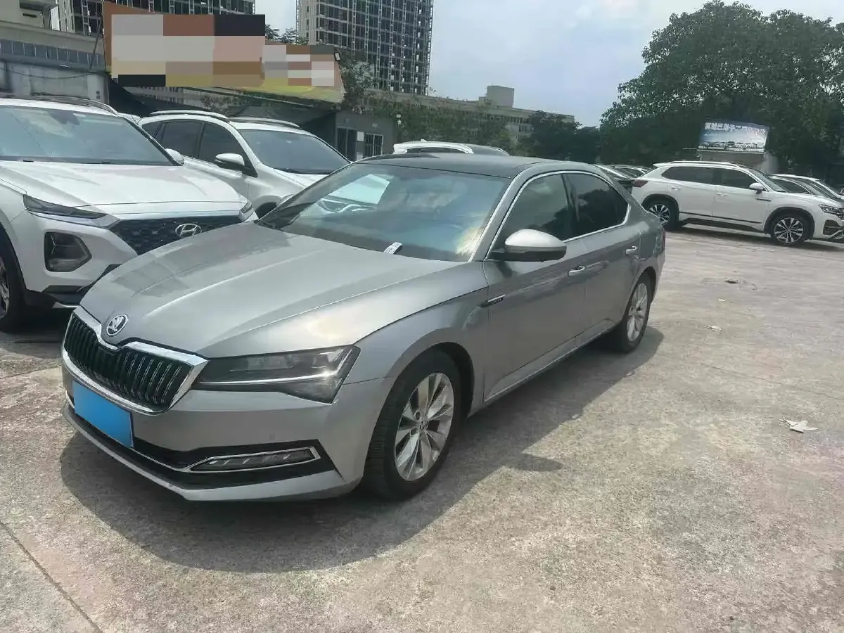 2019 Skoda Superb 2.0T 186HP L4 7DCT