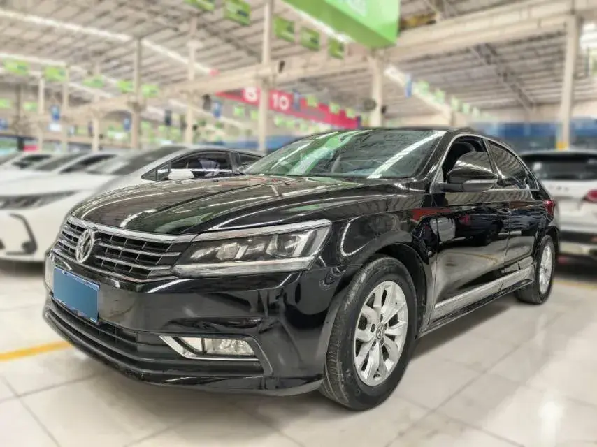2017 Volkswagen Passat 1.8T 180HP L4 7DCT