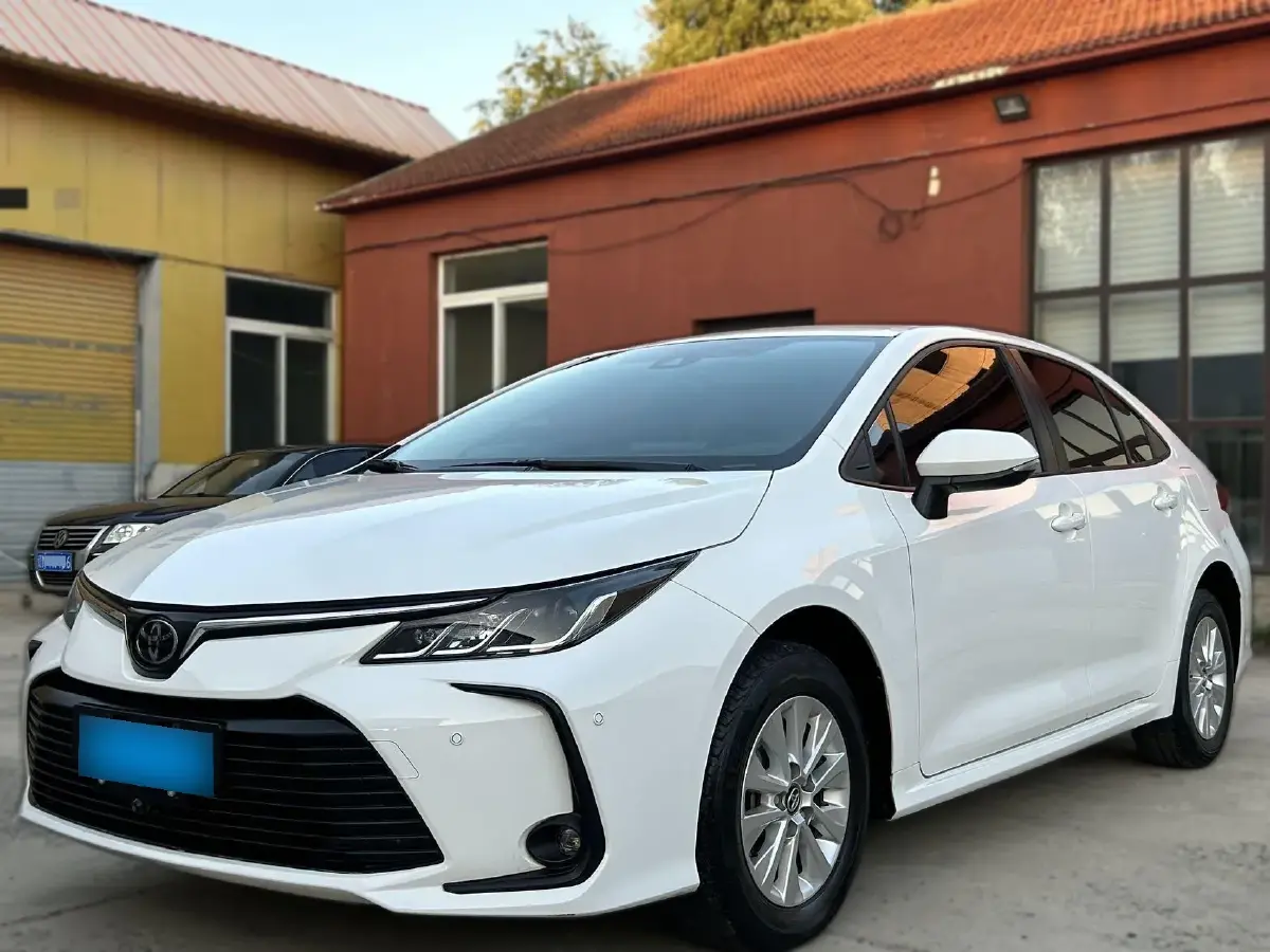 2021 Toyota Corolla 1.2T 116HP L4 CVT