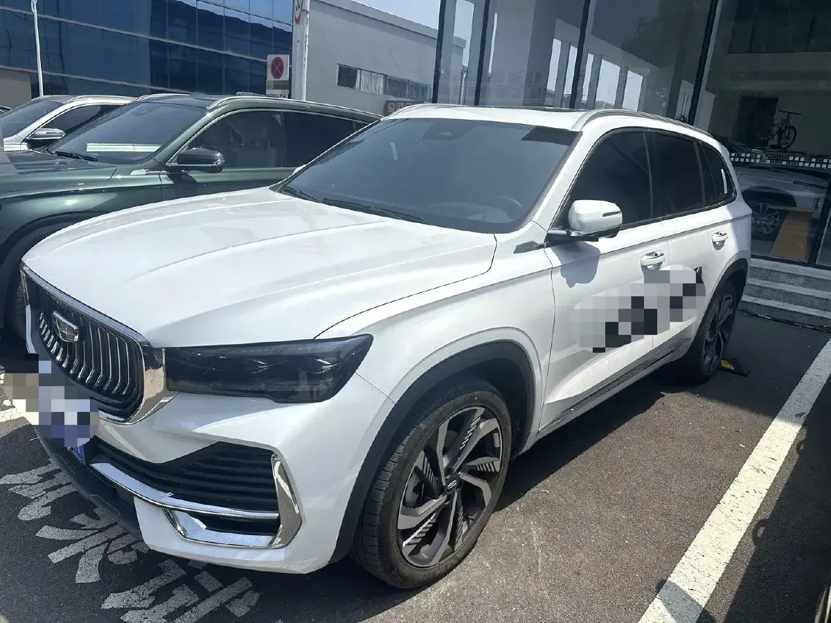 2024 Geely Monjaro 2.0T 238HP L4 8AT