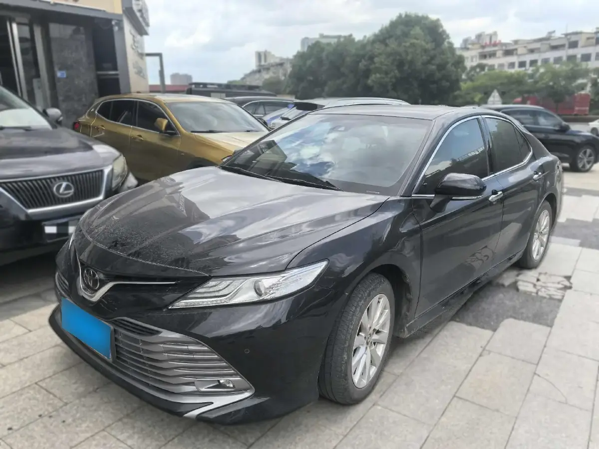 2019 Toyota Camry 2.0L 178HP L4 CVT