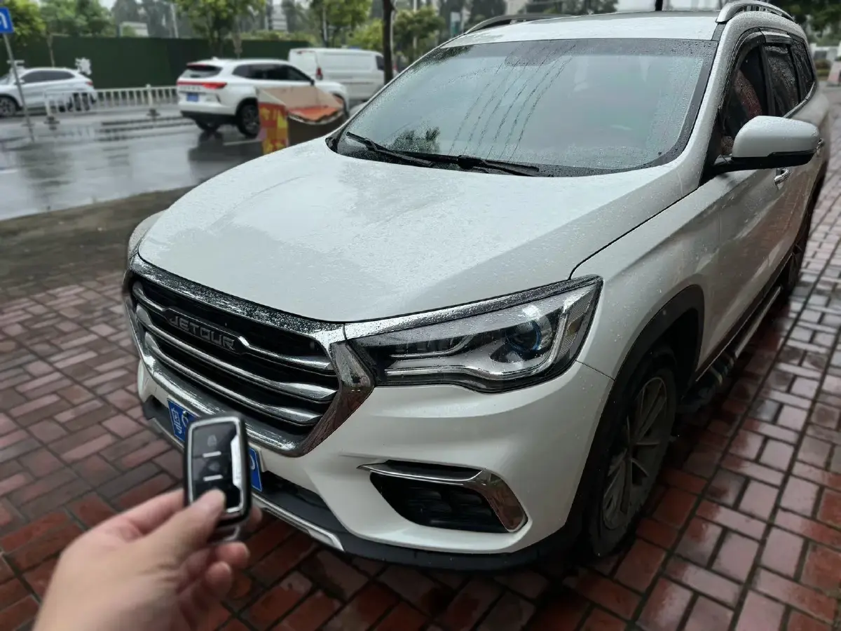 2019 Jetour X90 1.5T 156HP L4 6MT