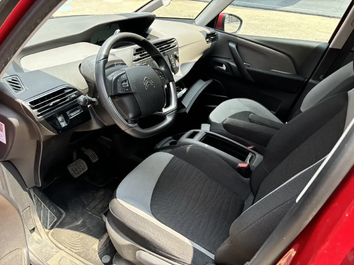 2015 Citroen C4 Picasso 1.6T 165HP L4 6AT,autocango,china used car exporter,china ev exporter,chinese used car exporter,chinese used ev exporter