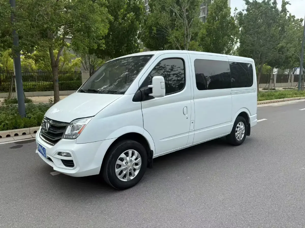 2021 MAXUS XinTu V80 2.0T 139HP L4 6MT