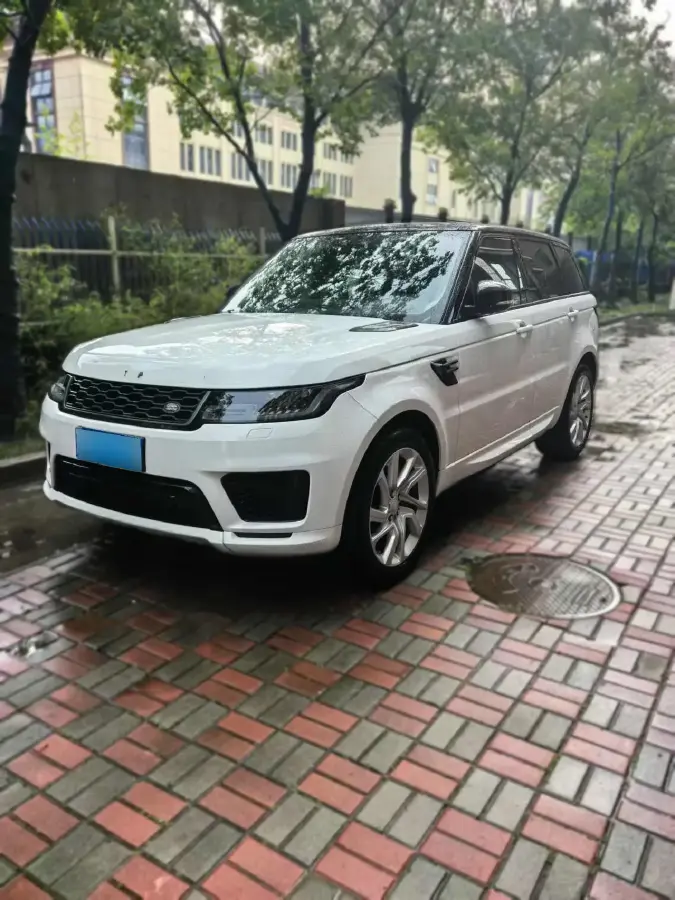 2018 Land Rover Range Rover Sport 3.0T 340HP V6 8AT