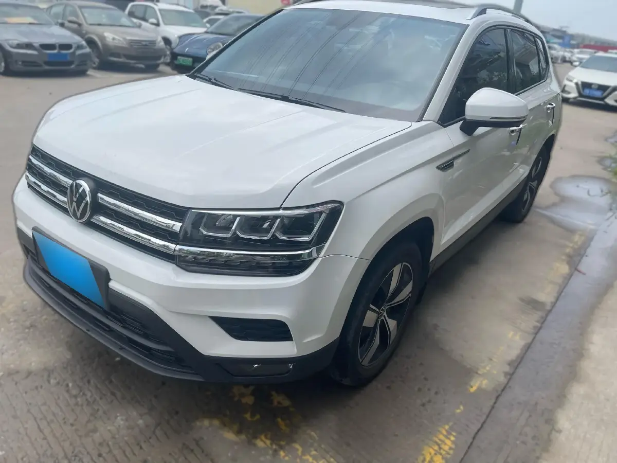 2021 Volkswagen Tharu 1.4T 150HP L4 7DCT