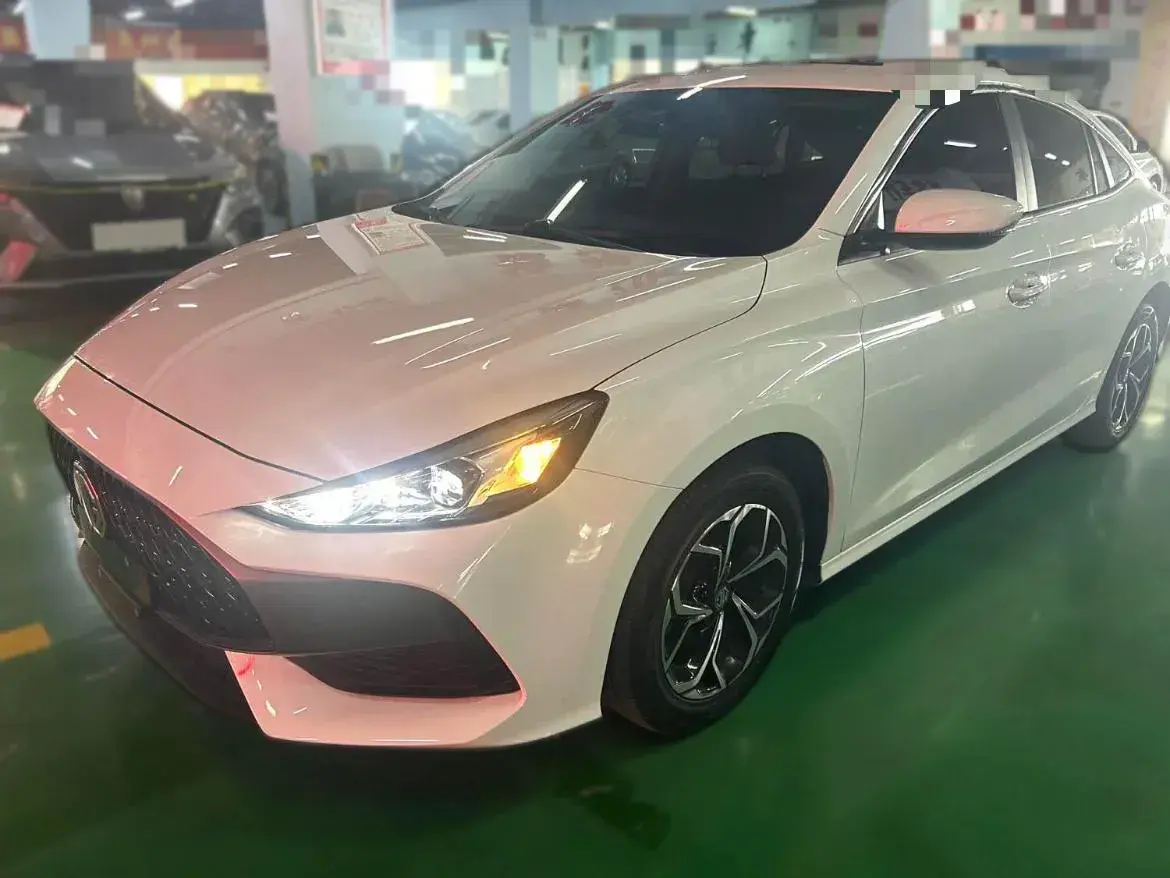 2023 MG 5 1.5L 129HP L4 5MT