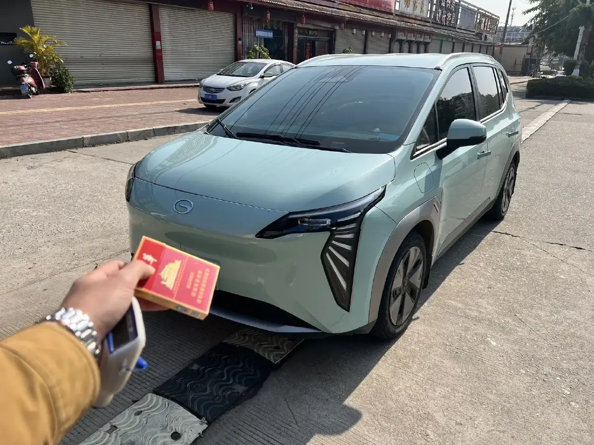 2023 Aion Y BEV 61.7KWH