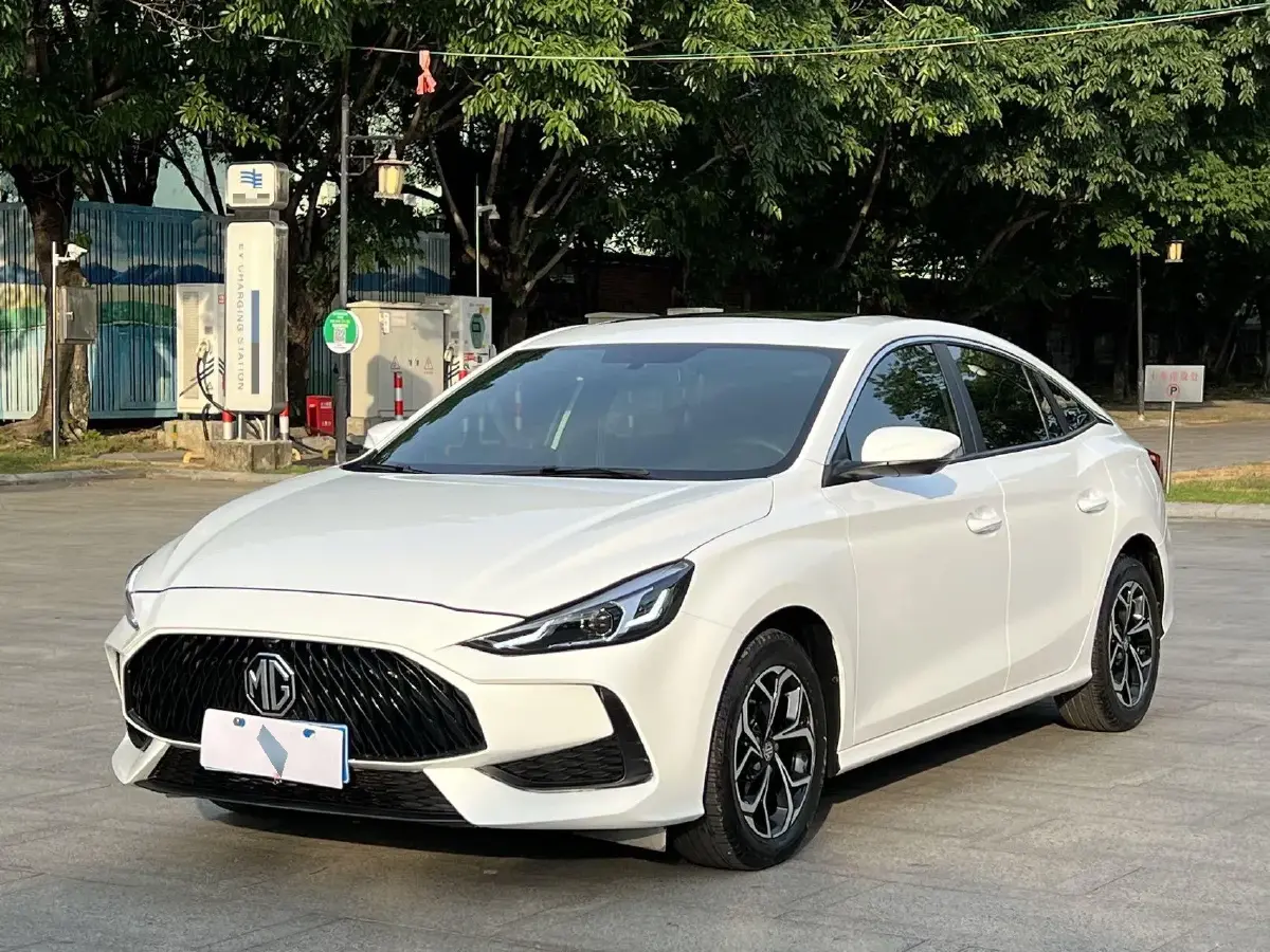 2021 MG 5 1.5L 120HP L4 5MT