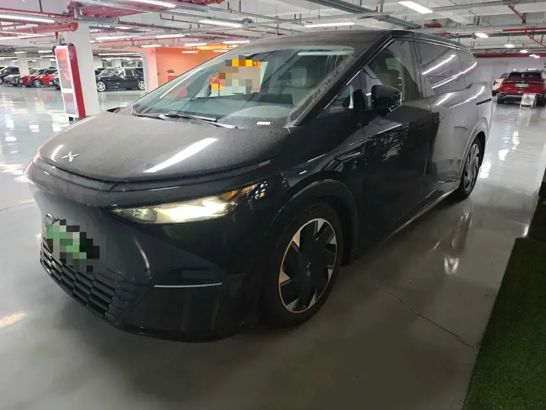 2024 Xpeng X9 BEV 101.5KWH