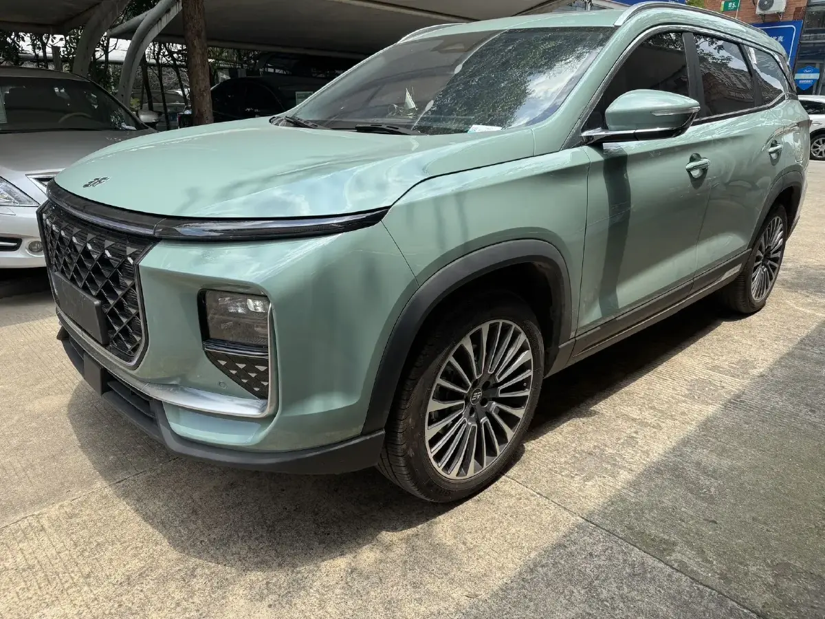 2023 Jetour X70 Plus 1.5T 156HP L4 6MT